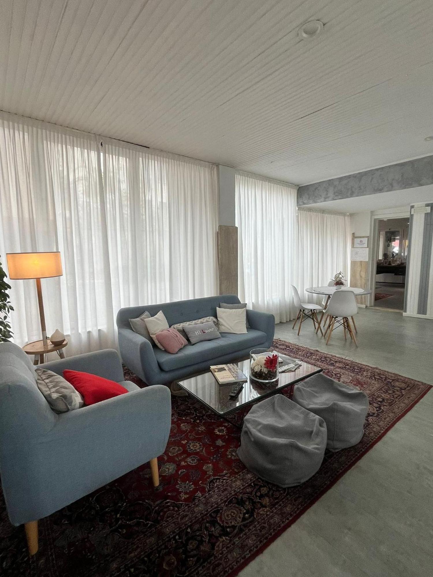 Hotel Internazionale Luino Bagian luar foto